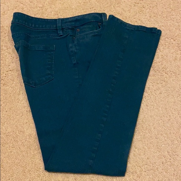 Ann Taylor Loft Forest Green Jeans - Picture 13 of 14